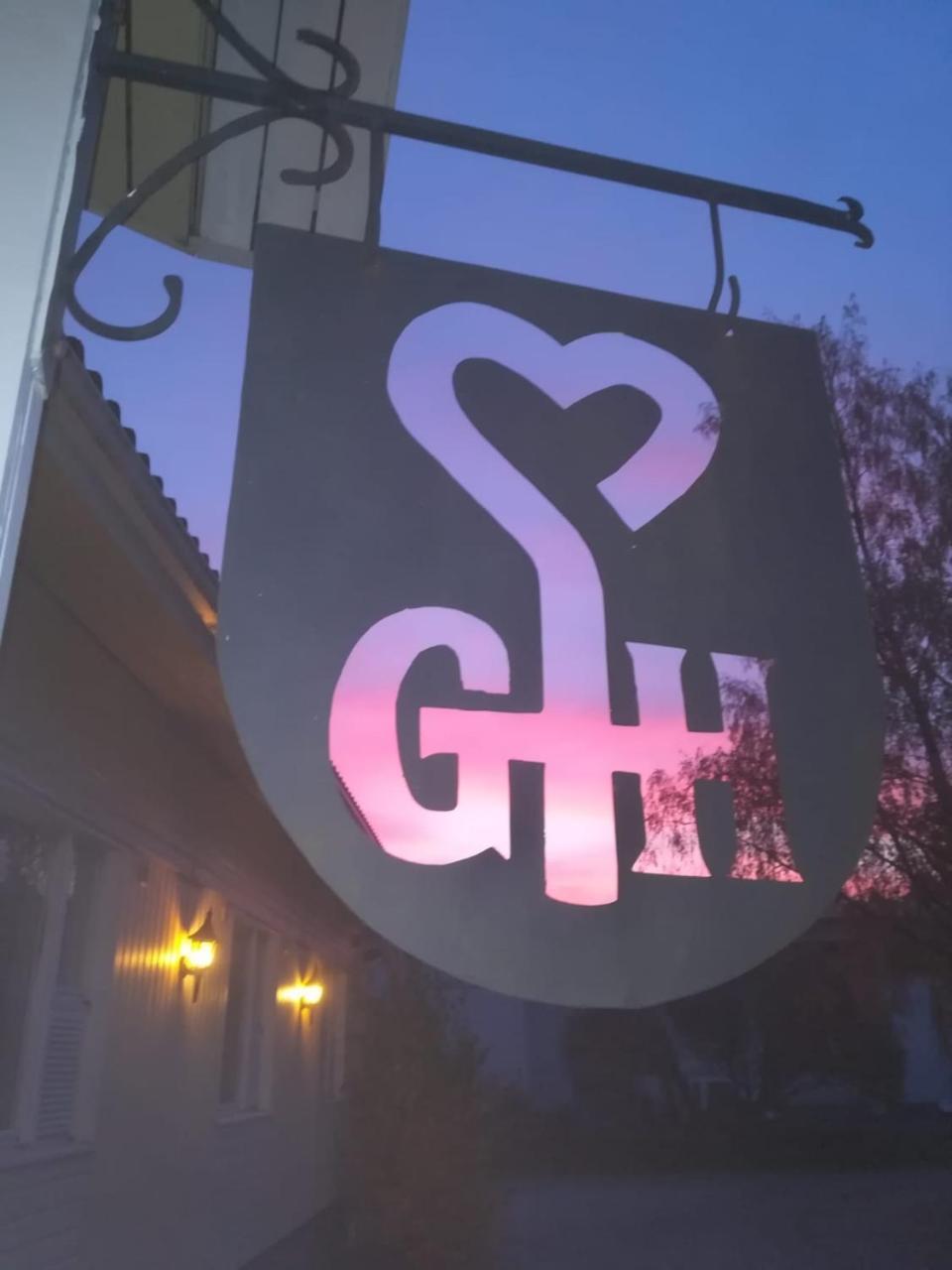Gasthaus Henri Raisio Kültér fotó